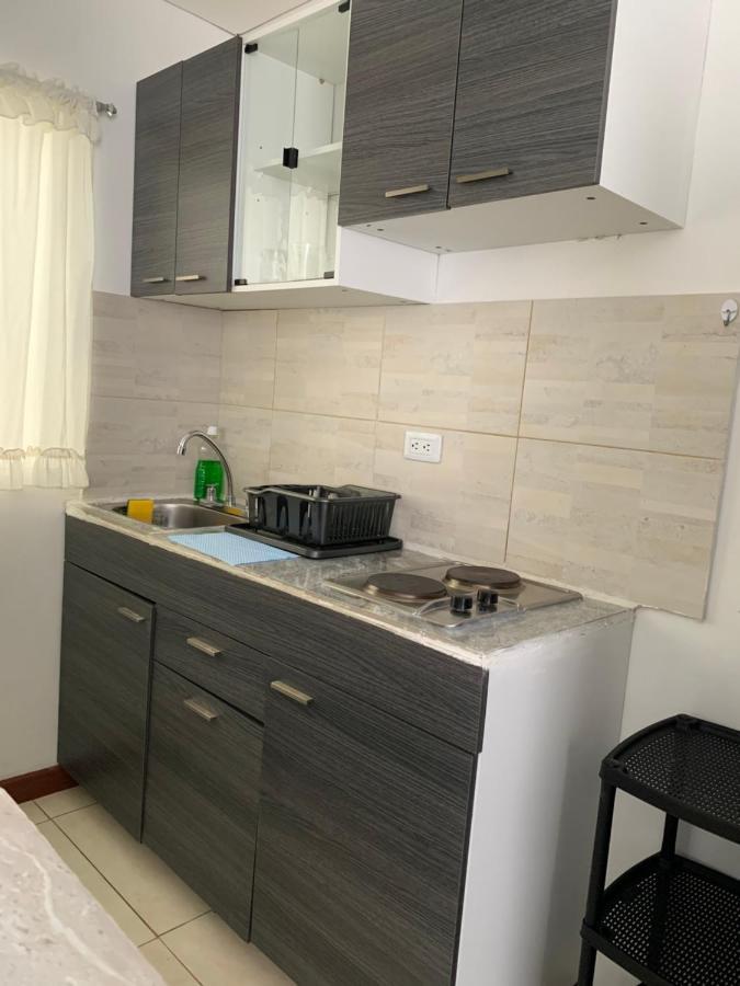 Apartamento cerca del CC Titan Plaza Bogotá Esterno foto