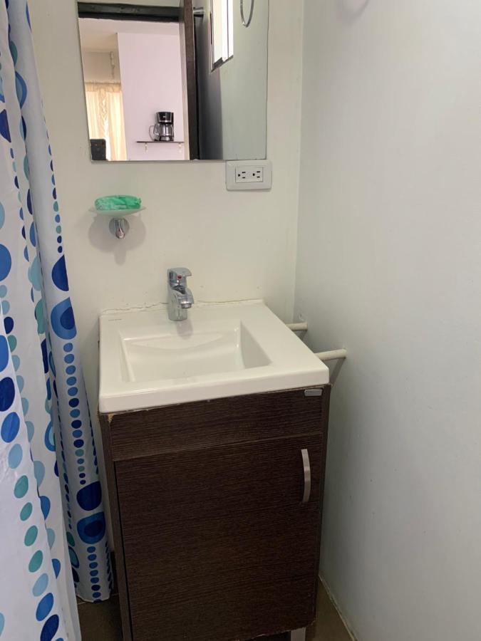 Apartamento cerca del CC Titan Plaza Bogotá Esterno foto